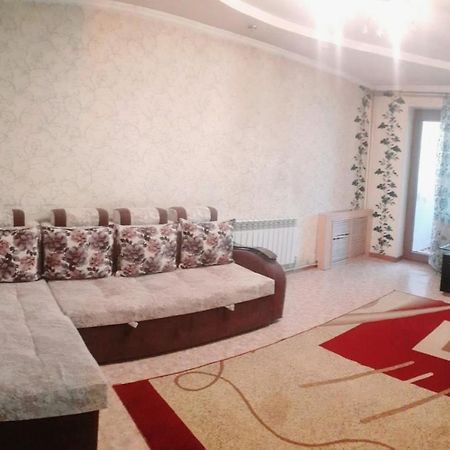 Иляева 66 Парк Кен Баба Tsjimkent Eksteriør bilde